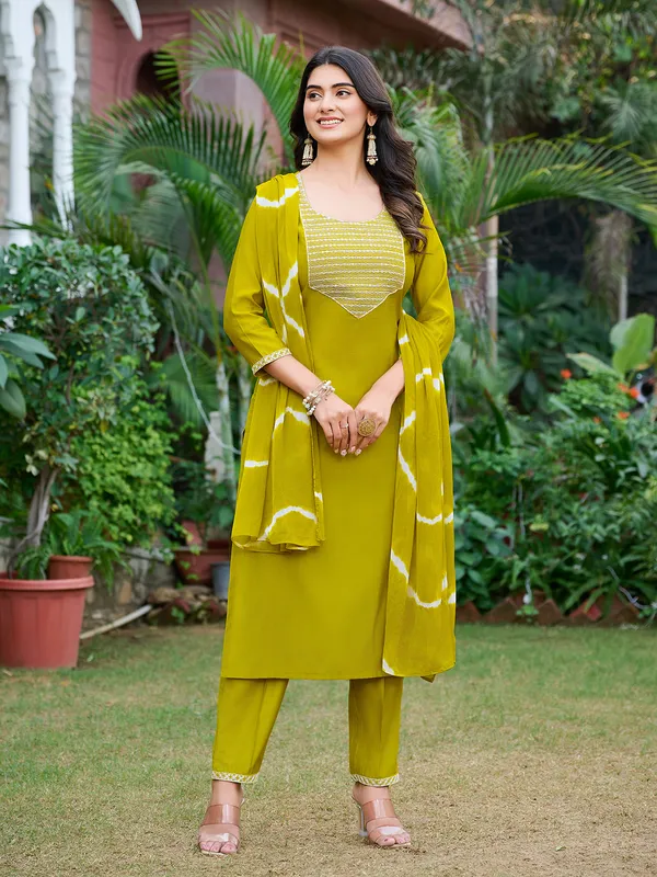 Olive_Silk_Blend_Straight_Calf_Length_Round_Neck_Kurta_Sets_For_Women
