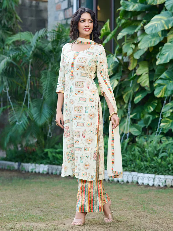 Cream_Silk_Blend_Straight_Calf_Length_Round_Neck_Kurta_Sets_For_Women