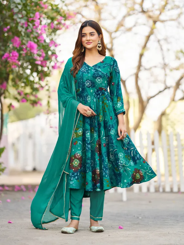 Teal_Viscose_Rayon_Straight_Calf_Length_Round_Neck_Kurta_Sets_For_Women