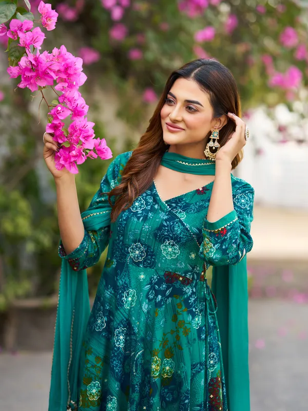 Teal_Viscose_Rayon_Straight_Calf_Length_Round_Neck_Kurta_Sets_For_Women