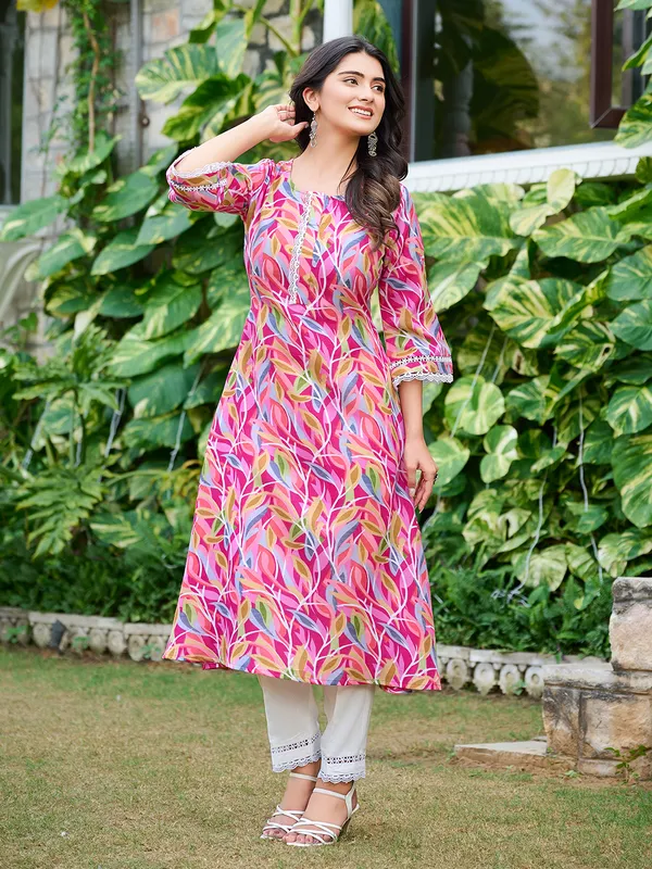 Pink_Silk_Blend_Straight_Calf_Length_Round_Neck_Kurta_Sets_For_Women