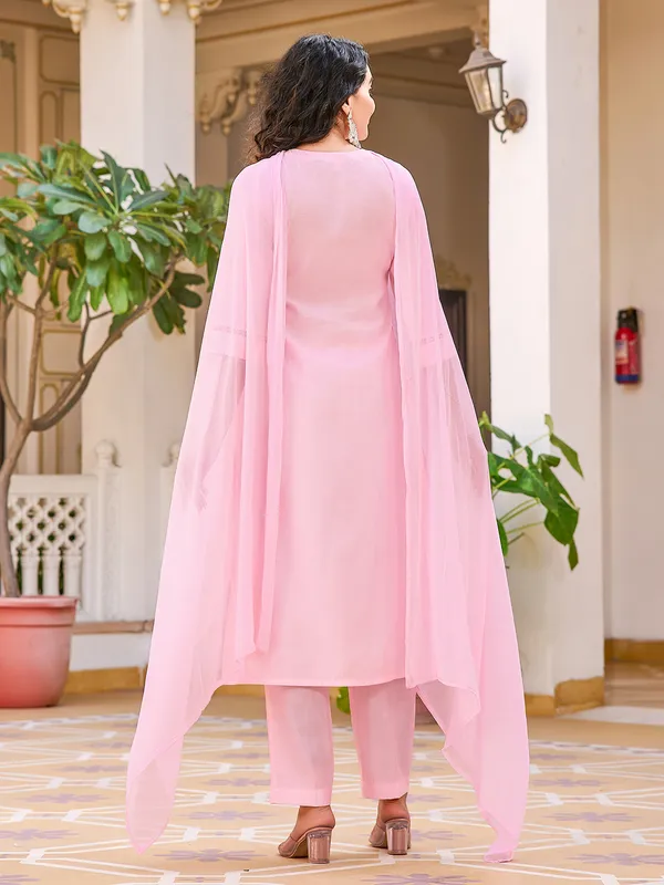 Pink_Cotton_Blend_Straight_Calf_Length_Round_Neck_Kurta_Sets_For_Women