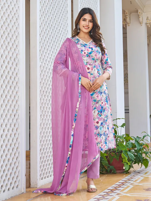 Purple_Cotton_Blend_Straight_Calf_Length_V-Neck_Kurta_Sets_For_Women