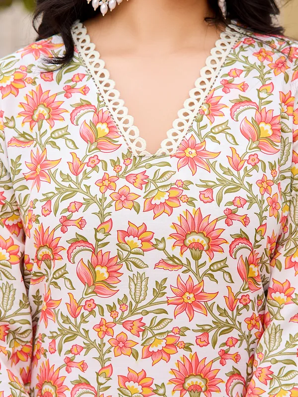 Off_White_Cotton_Blend_Straight_Calf_Length_V-Neck_Kurta_Sets_For_Women