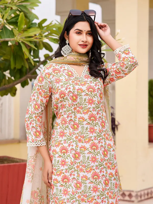 Off_White_Cotton_Blend_Straight_Calf_Length_V-Neck_Kurta_Sets_For_Women