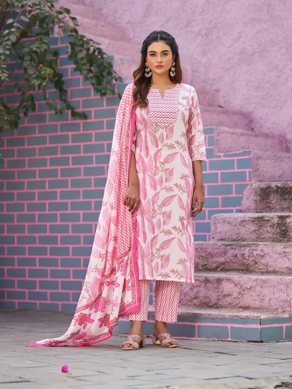 Pink_Pure_Cotton_Straight_Calf_Length_Boat_Neck_Kurta_Sets_For_Women
