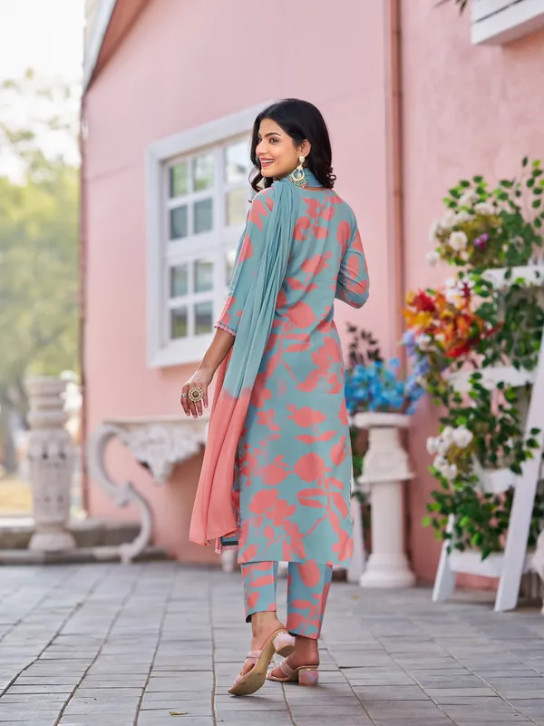 Teal_Viscose_Rayon_Straight_Calf_Length_Round_Neck_Kurta_Sets_For_Women