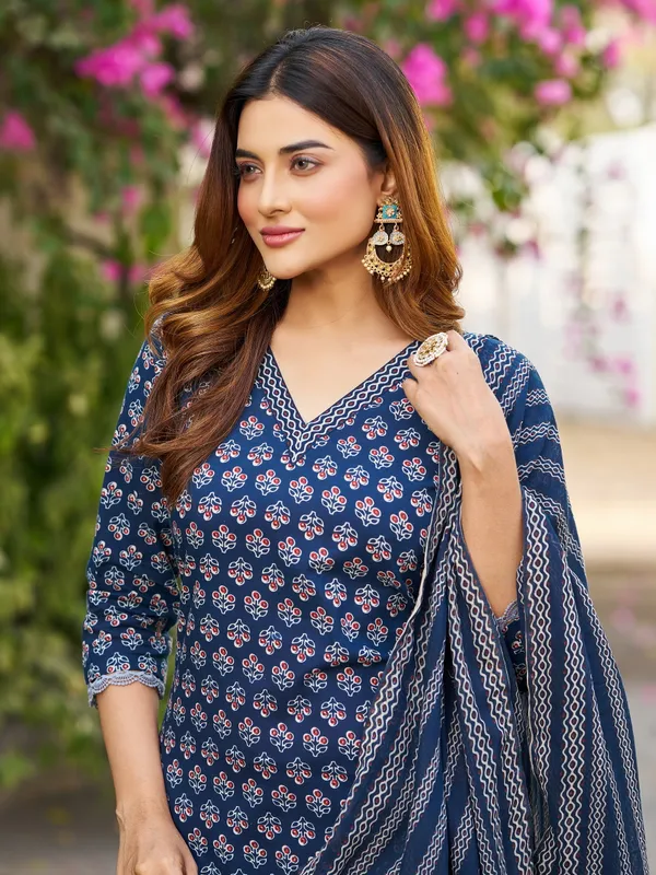 Navy_Blue_Pure_Cotton_Straight_Calf_Length_V-Neck_Kurta_Sets_For_Women