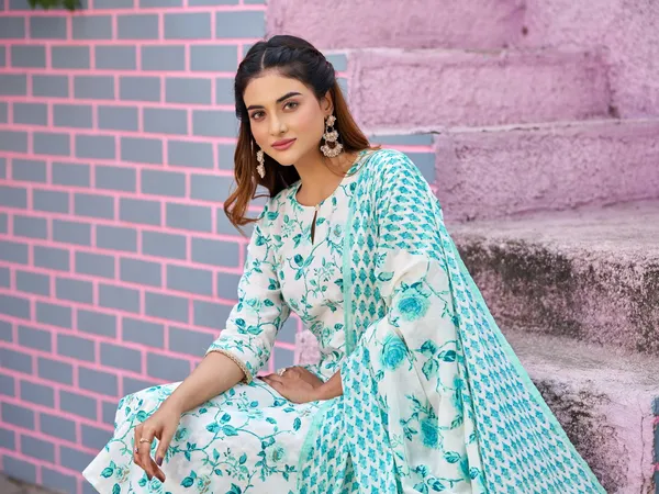 Off_White_Pure_Cotton_Straight_Calf_Length_Keyhole_Neck_Kurta_Sets_For_Women