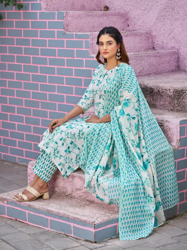 Off_White_Pure_Cotton_Straight_Calf_Length_Keyhole_Neck_Kurta_Sets_For_Women