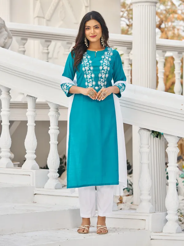 Teal_Pure_Silk_Straight_Calf_Length_Keyhole_Neck_Kurta_Sets_For_Women