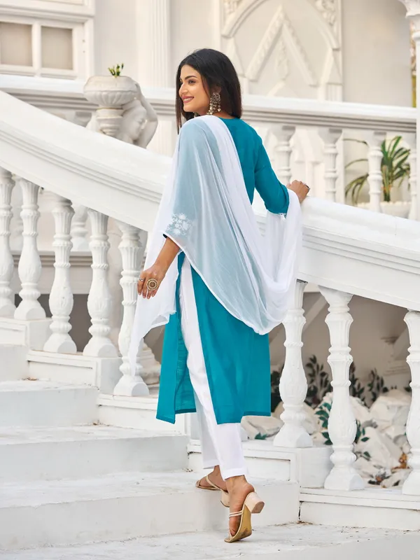 Teal_Pure_Silk_Straight_Calf_Length_Keyhole_Neck_Kurta_Sets_For_Women