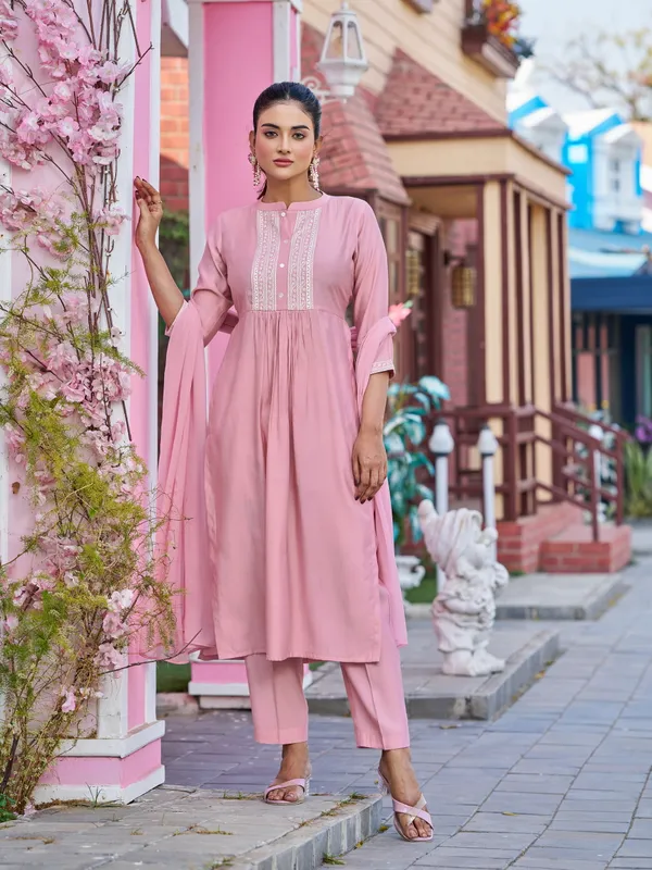 Pink_Pure_Silk_Straight_Calf_Length_Round_Neck_Kurta_Sets_For_Women