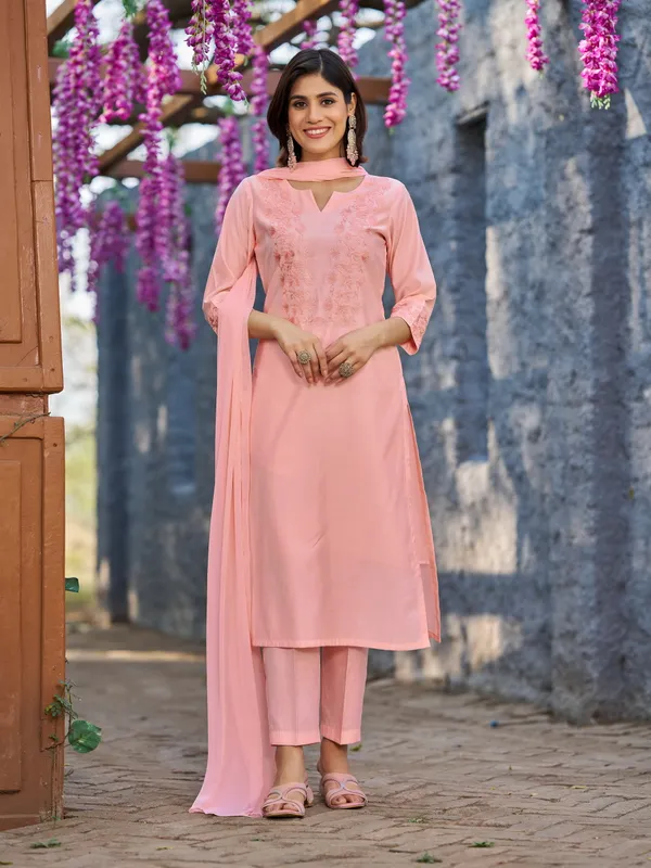 Peach_Pure_Silk_Straight_Calf_Length_Boat_Neck_Kurta_Sets_For_Women