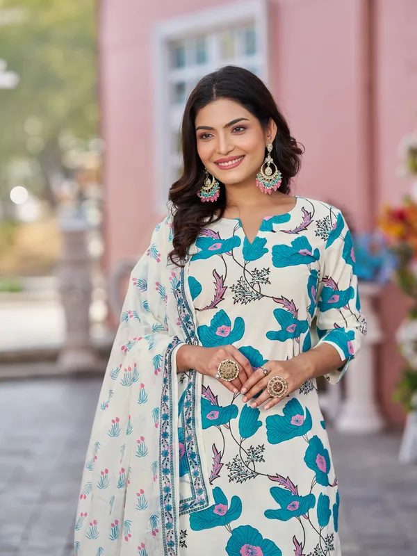 Cream_Pure_Cotton_Straight_Calf_Length_Boat_Neck_Kurta_Sets_For_Women