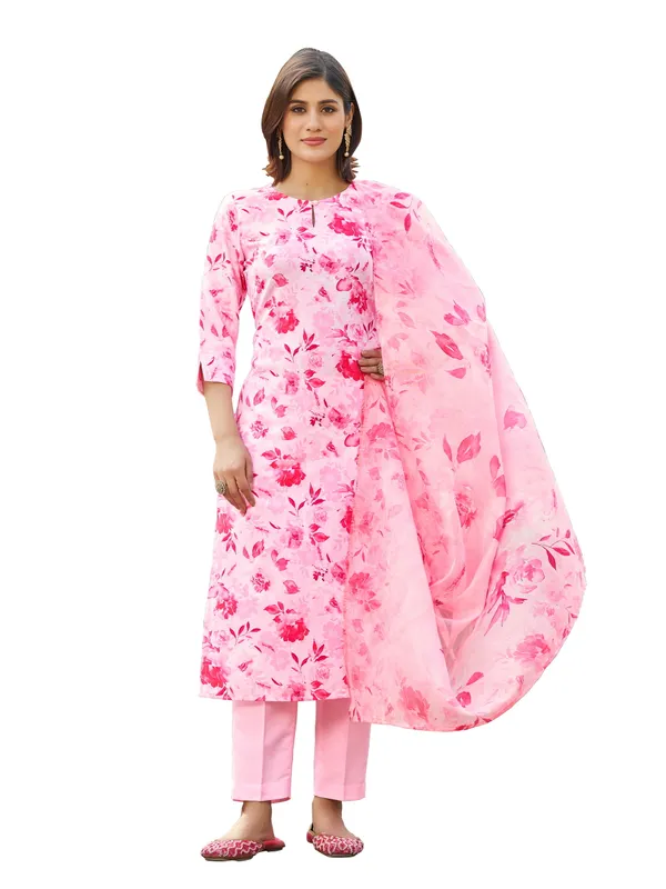 Pink_Viscose_Rayon_Straight_Calf_Length_Keyhole_Neck_Kurta_Sets_For_Women