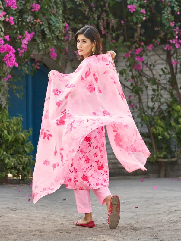 Pink_Viscose_Rayon_Straight_Calf_Length_Keyhole_Neck_Kurta_Sets_For_Women