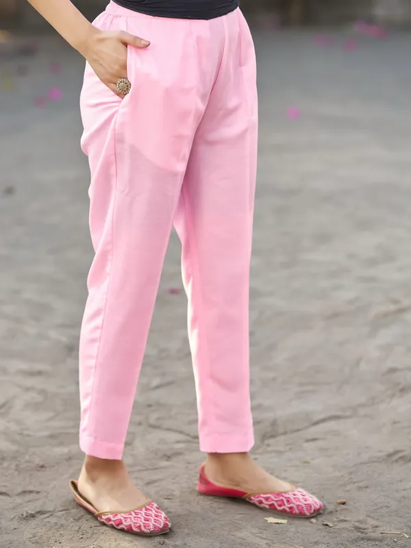 Pink_Viscose_Rayon_Straight_Calf_Length_Keyhole_Neck_Kurta_Sets_For_Women
