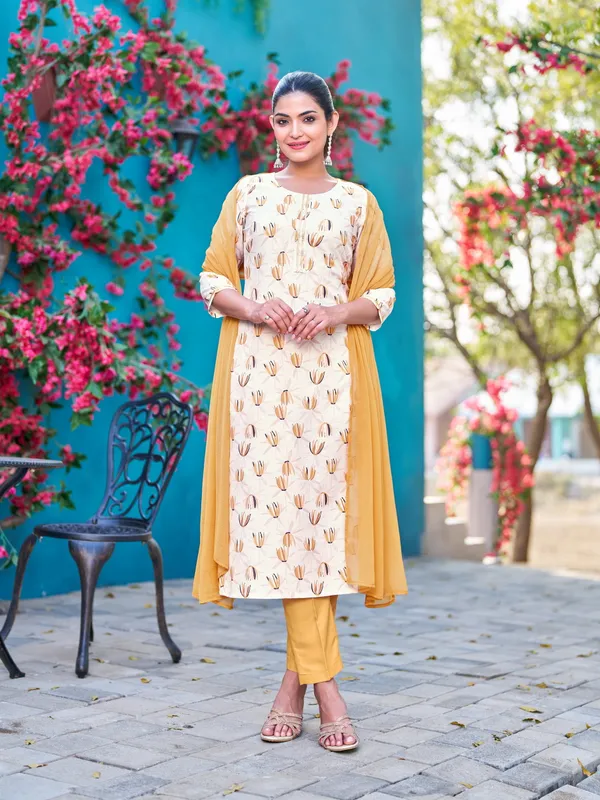 Off_White_Viscose_Rayon_Straight_Calf_Length_Round_Neck_Kurta_Sets_For_Women