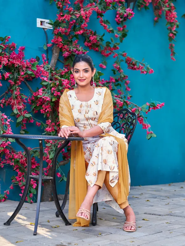 Off_White_Viscose_Rayon_Straight_Calf_Length_Round_Neck_Kurta_Sets_For_Women