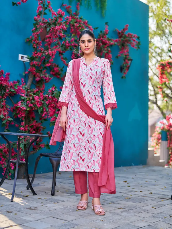 Off_White_Viscose_Rayon_Straight_Calf_Length_Shirt_Collar_Kurta_Sets_For_Women