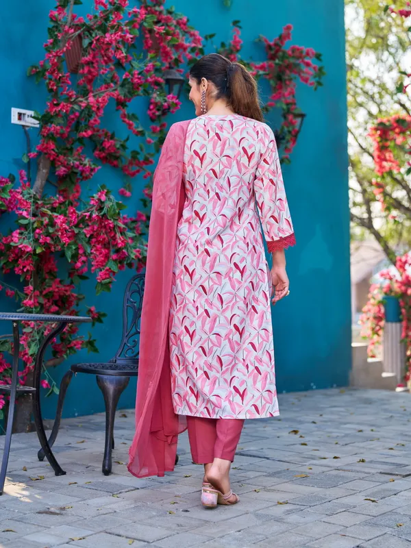 Off_White_Viscose_Rayon_Straight_Calf_Length_Shirt_Collar_Kurta_Sets_For_Women