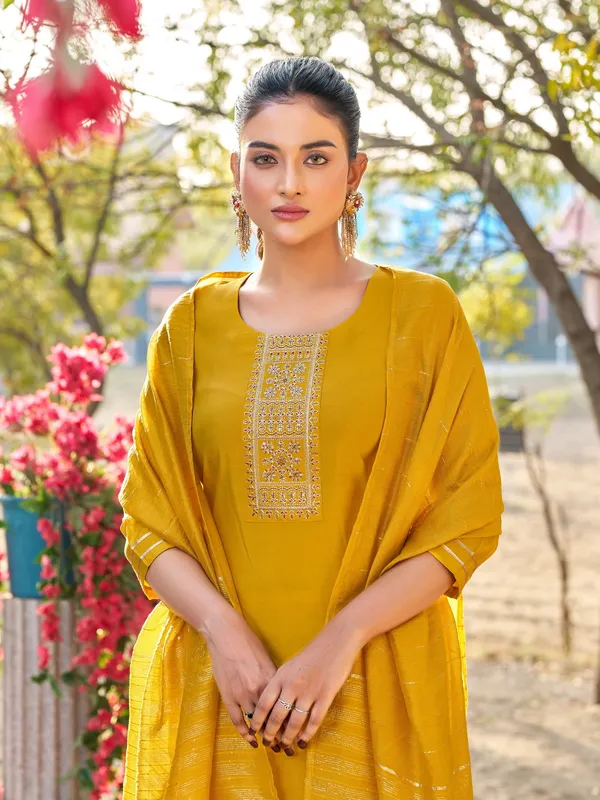 Mustard_Pure_Silk_Straight_Calf_Length_Round_Neck_Kurta_Sets_For_Women