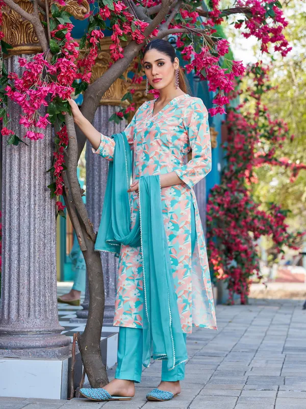 Blue_Viscose_Rayon_Straight_Calf_Length_V-Neck_Kurta_Sets_For_Women