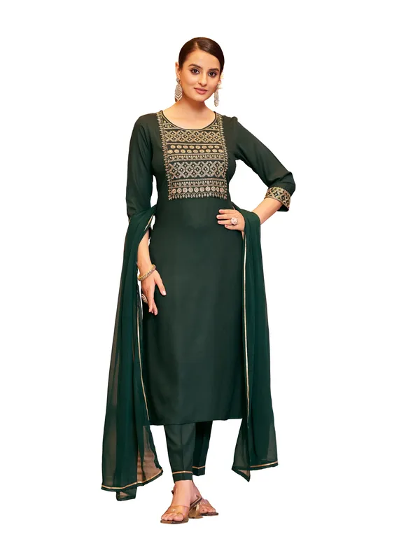 Green_Viscose_Rayon_Straight_Calf_Length_Round_Neck_Kurta_Sets_For_Women