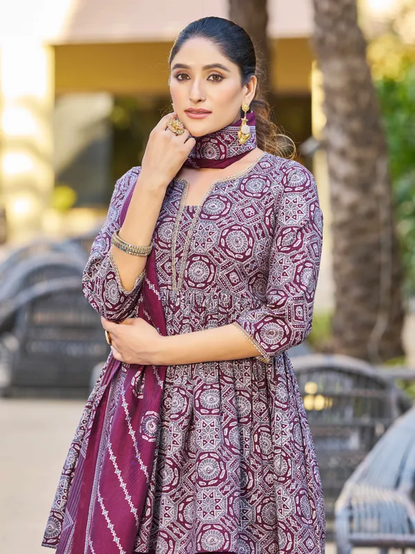 Violet_Pure_Silk_Straight_Calf_Length_Round_Neck_Kurta_Sets_For_Women