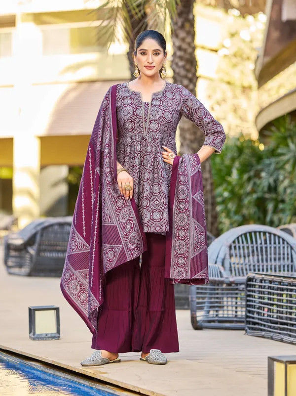 Violet_Pure_Silk_Straight_Calf_Length_Round_Neck_Kurta_Sets_For_Women