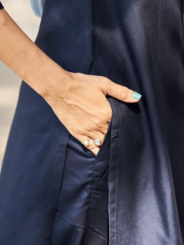 Navy_Blue_Viscose_Rayon_Straight_Calf_Length_Round_Neck_Kurta_Sets_For_Women