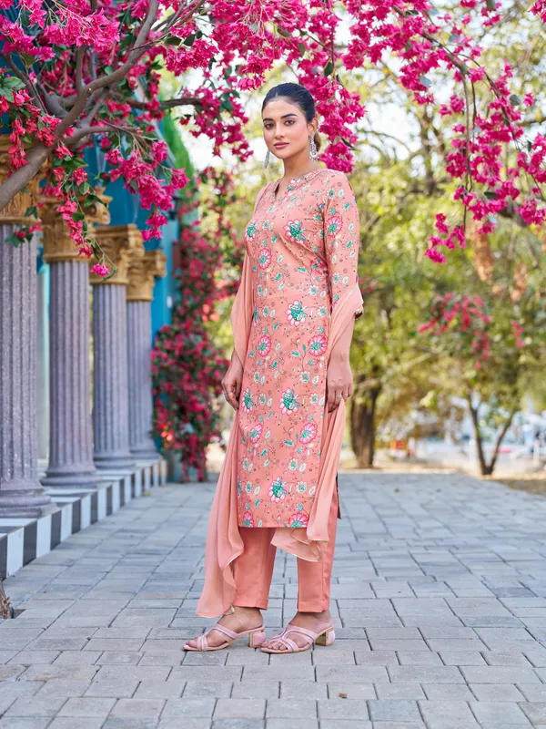 Peach_Viscose_Rayon_Straight_Calf_Length_Boat_Neck_Kurta_Sets_For_Women