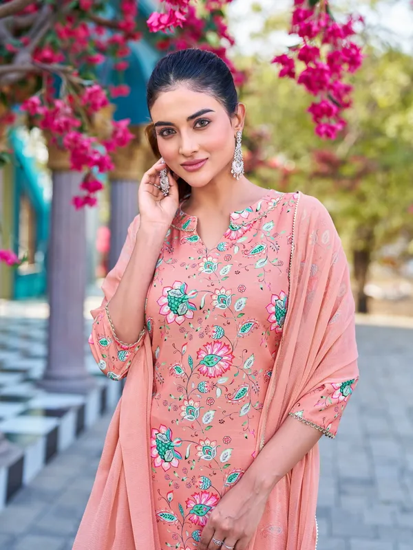 Peach_Viscose_Rayon_Straight_Calf_Length_Boat_Neck_Kurta_Sets_For_Women