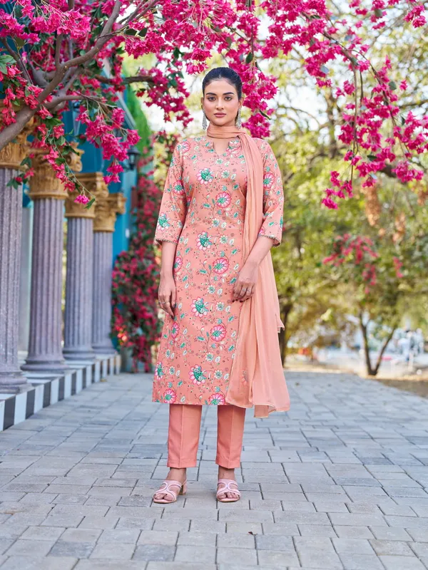 Peach_Viscose_Rayon_Straight_Calf_Length_Boat_Neck_Kurta_Sets_For_Women