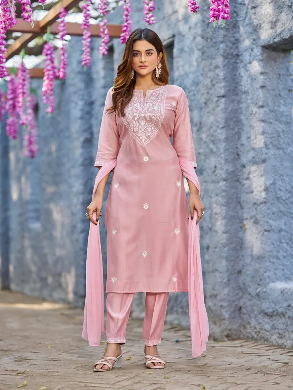 Pink_Pure_Silk_Straight_Calf_Length_Boat_Neck_Kurta_Sets_For_Women