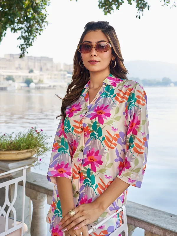 Cream_Cotton_Blend_Shirt_Collar_Three-Quarter_Sleeves_Printed_Co-Ords_For_Women