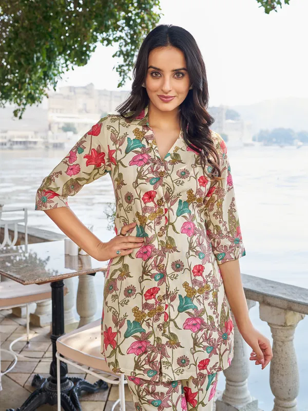 Beige_Viscose_Rayon_Shirt_Collar_Three-Quarter_Sleeves_Printed_Co-Ords_For_Women