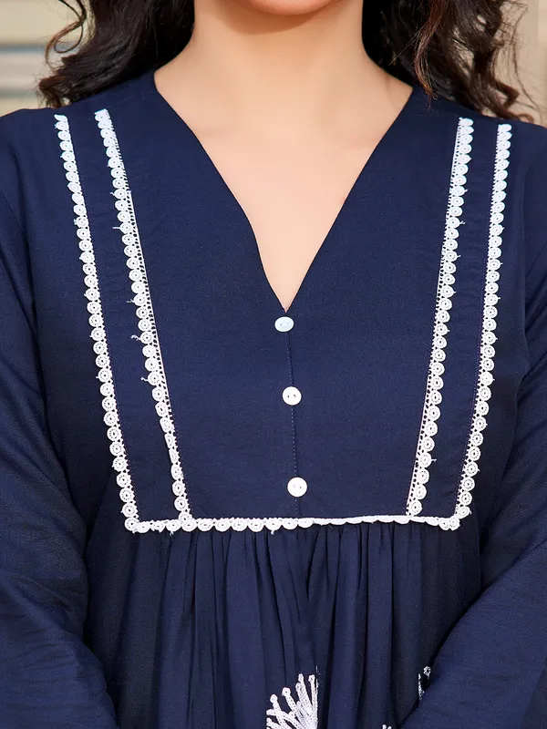 Navy_Blue_Viscose_Rayon_V-Neck_Three-Quarter_Sleeves_Embroidered_Trending_Co-Ords_For_Women
