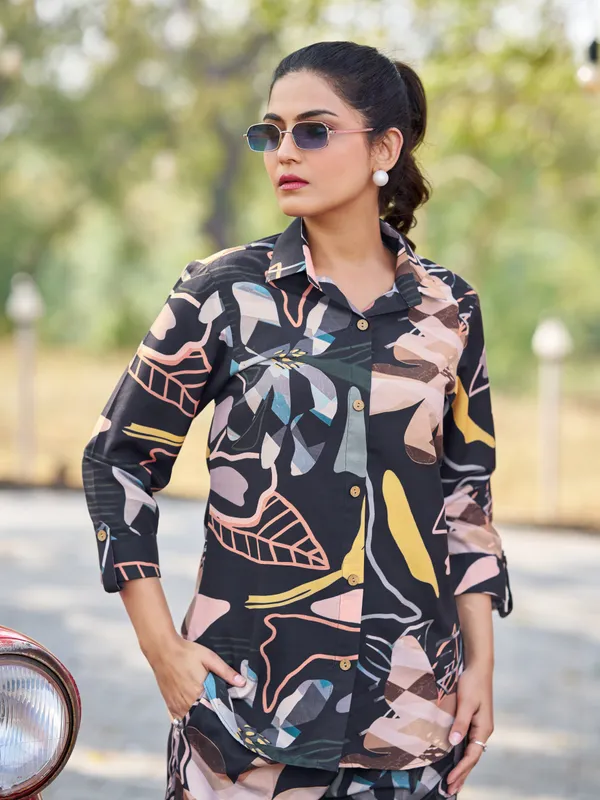 Black_Silk_Blend_Shirt_Collar_Three-Quarter_Sleeves_Printed_Co-Ords_For_Women