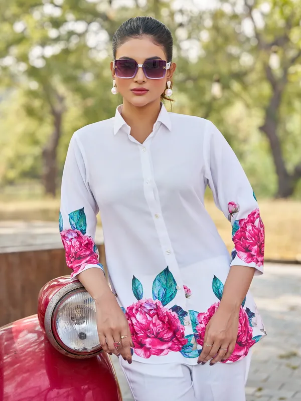 White_Viscose_Rayon_Shirt_Collar_Three-Quarter_Sleeves_Printed_Co-Ords_For_Women