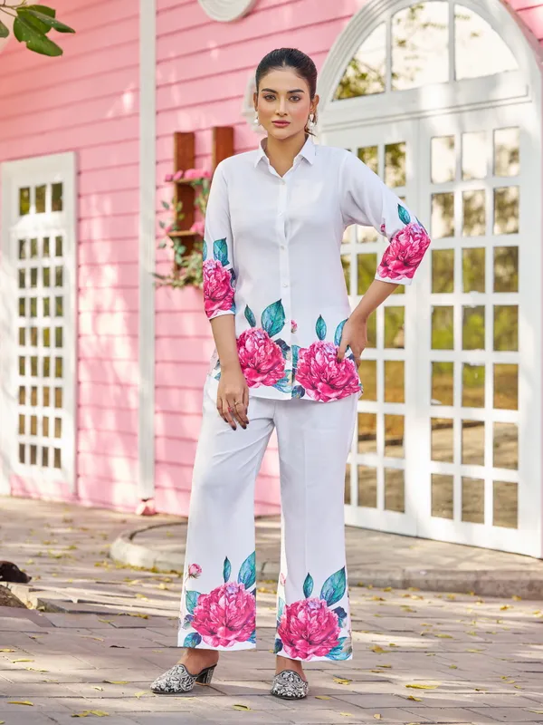 White_Viscose_Rayon_Shirt_Collar_Three-Quarter_Sleeves_Printed_Co-Ords_For_Women