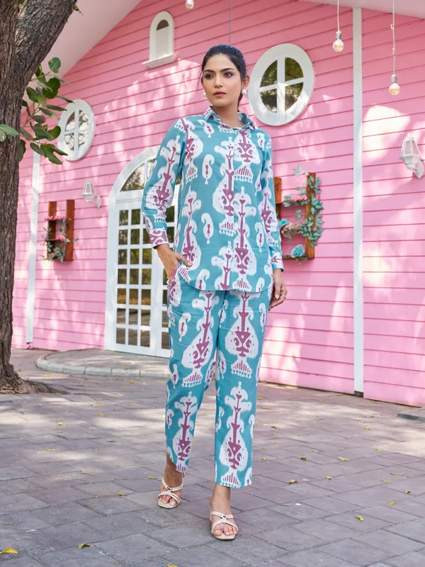 Blue_Viscose_Rayon_Shirt_Collar_Three-Quarter_Sleeves_Printed_Co-Ords_For_Women