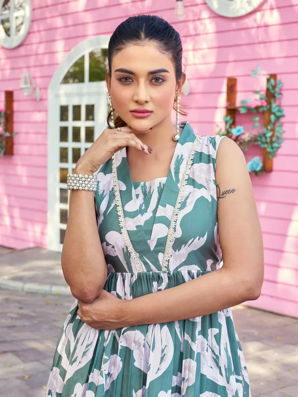 Green_Viscose_Rayon_Square_Neck_Three-Quarter_Sleeves_Printed_Co-Ords_For_Women