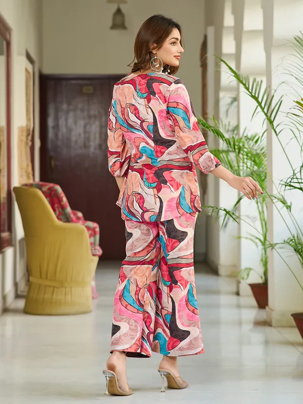 Multicolor_Silk_Blend_V-Neck_Three-Quarter_Sleeves_Printed_Co-Ords_For_Women