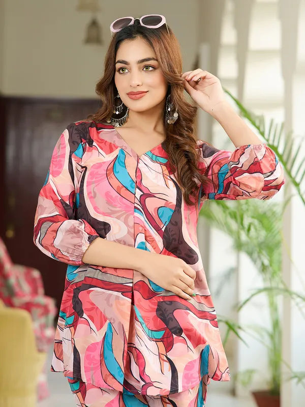 Multicolor_Silk_Blend_V-Neck_Three-Quarter_Sleeves_Printed_Co-Ords_For_Women