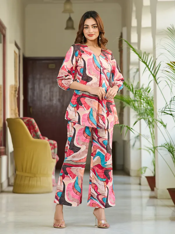Multicolor_Silk_Blend_V-Neck_Three-Quarter_Sleeves_Printed_Co-Ords_For_Women