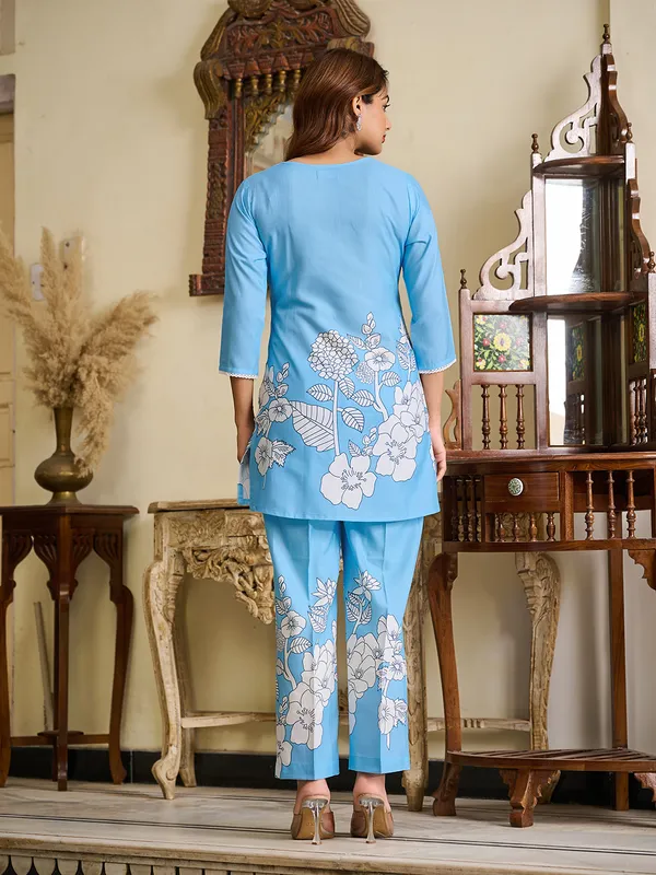 SKY_BLUE_Viscose_Rayon_Viscose_Rayon_Printed_1_Top_:_1_Pant_Co-Ord_Sets_For_Women