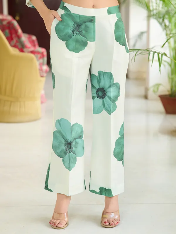 Lime_Green_Silk_Blend_Round_Neck_Three-Quarter_Sleeves_Printed_Trending_Co-Ords_For_Women