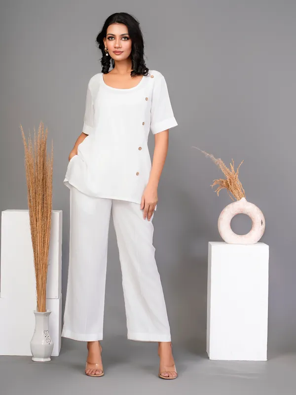 White_Viscose_Rayon_Round_Neck_Three-Quarter_Sleeves_Solid_Co-Ords_For_Women